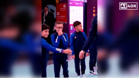 Kid's Awesome Reaction After Greeting Cristiano Ronaldo in Qatar