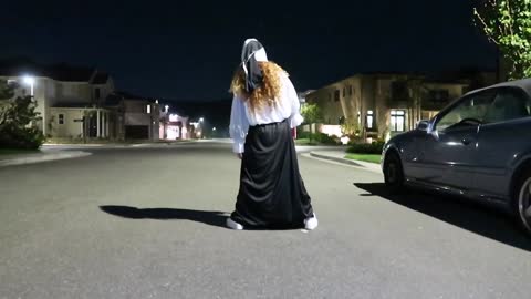 Scary. Holloween Prank on friends.