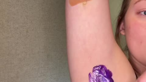 Self Armpit Waxing with Sexy Smooth Hypnotic Purple Seduction Hard Wax by @esthetics_by_chlo