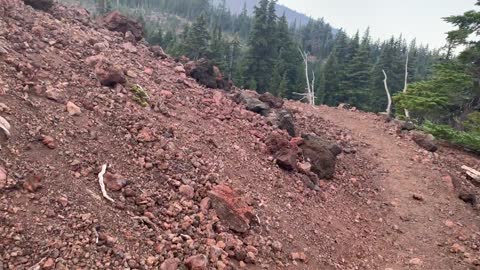 Central Oregon - Three Sisters Wilderness - Otherworldly Volcanic Landscape