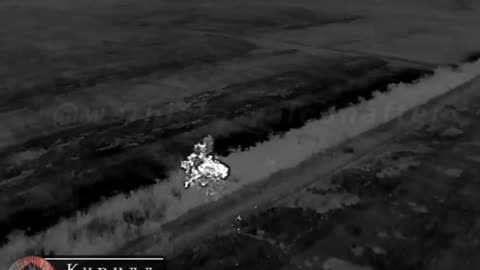 Russian FPV kamikaze drone destroys Ukrainian heavy drone Baba Yaga drone at night