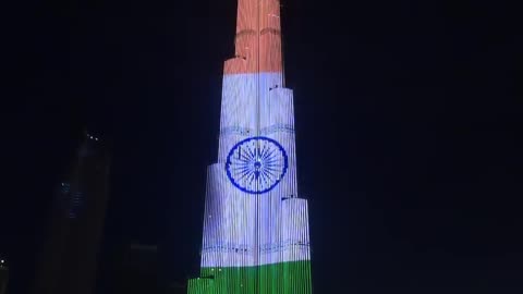 Burj Khalifa honours Indian 🇮🇳