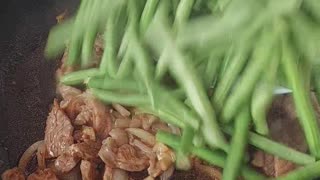 Adobong Sitaw! Easy Healthy Home cook Stir fry string beans recipe. #food #homecooking #recipe