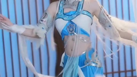 [cosplay Beauty porter]Snow Lady's wife chooses one of the three. Snow Lady's wife's front feathers