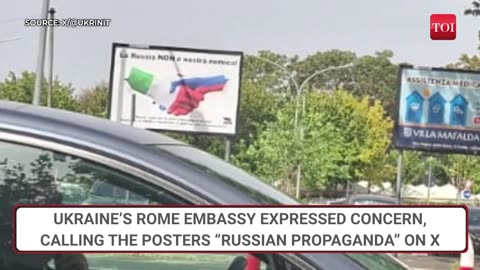 "Russia is NOT my enemy!" billboards all across Italy