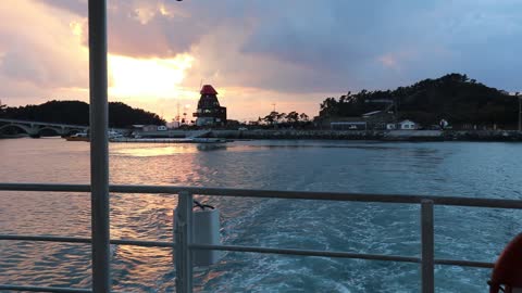 The sunset from the boat