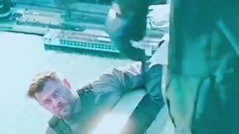 Extraction-2-Trailer -----Chris - Hemsworth- attitude-...#..