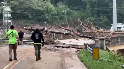 US southeast faces costly cleanup as death toll from Helene rises