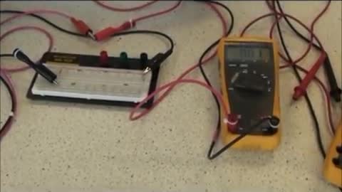 How to measure Voltage, Resistance and Current with a Digital Multi-Meter