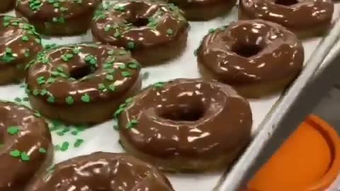 Hulk donuts! All green! 🍩