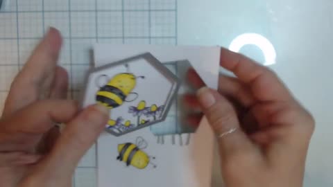 BEST BUGS #handmadecard idea #cutebees