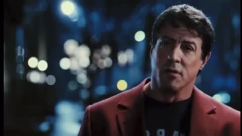 Rocky Balboa: Un uomo vince solo se sa resistere, non se ne va in giro a puntare il dito