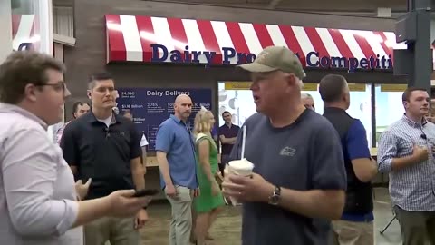 Tim Walz Turns and Walks Away when asked about the dead Hostages in Gaza