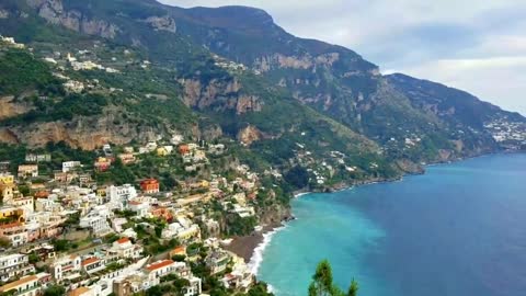 Beautiful scenery in Italy 🇮🇹 & nice music Mtravel