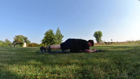 Planks for Progress: (Day 27) Improving Core Strength [Maksim Dark 'Dominator']