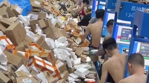 Workers goods orders Chinese