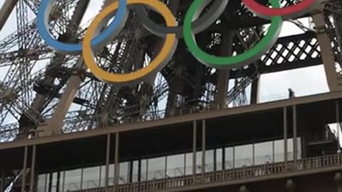 Should Eiffel Tower's Olympic rings be permanent?