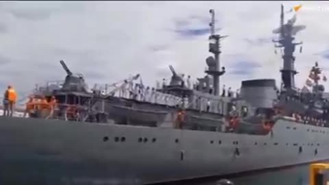 Russian Warship Arrives in Venezuela to Protect Maduro’s Regime! 🚢