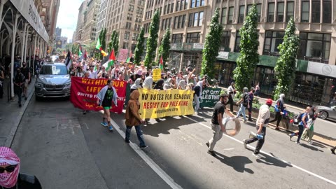 Nerdeen Kiswani at the march "FLOOD New York City FOR GAZA."