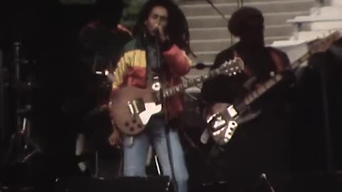 Bob Marley - Get Up, Stand Up (Live at Munich, 1980)