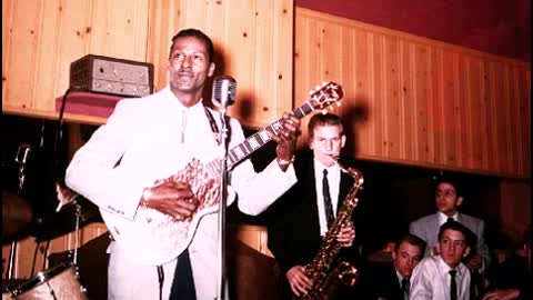 Chuck Berry - Childhood sweatheart