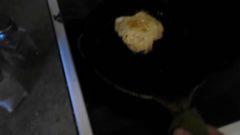 Egg flip in 100 year old skillet