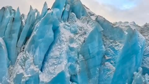 Glacier mountain in alaska 😍