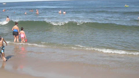 OCEAN FRONT VIEW AT OCEAN GROVE, NJ - New Jersey Shore Beach Travel