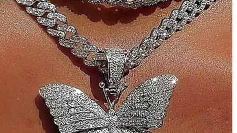 Butterfly Necklace - JEWELRY GROVES