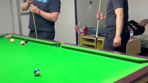 Funny_Video_Billiards_million_views please