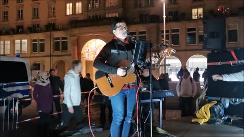 YANN SONG KING - FRANK, HÖR AUF... - FREEDOM DAY - DRESDEN, Altmarkt, 19 02 2022