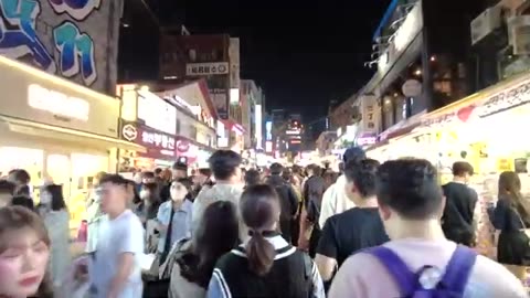 Korea night walk tour 4K - Hongdae halloween party in Seoul - Watchers Club Travel Short videos