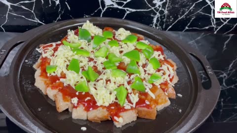 No Bake, No Oven Pizza _ Pan Pizza Recipe _ Quick and Easy Bread Pizza Recipe @YNFoodAffair