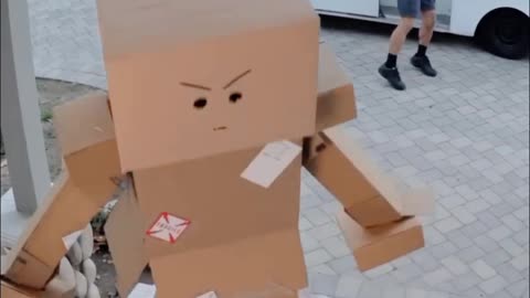 Cardboard man magic ?