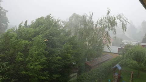 Incredible hailstorm footage captured in Germany