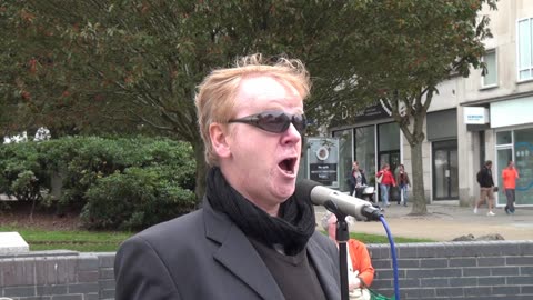 Richard Stark Sings the Classics Busker Ocean City 2016