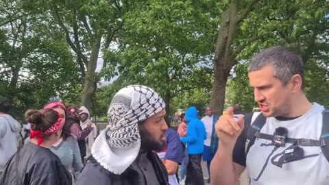 SIRAJ fails to answer any questions from Christian SPEAKERS CORNER