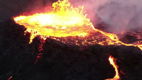 Iceland Geldingadalir Volcano August 14 video with drone