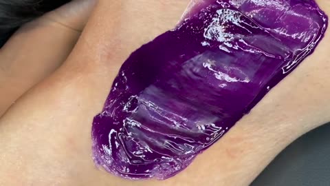 Underarm Waxing with Hypnotic Purple Seduction Hard Wax | Leyla