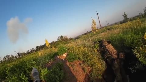 🎥 🚀 🦄 GoPro | Ukraine Russia War | Ukrainian Soldier Engages Russian Positions with RPGs | RCF