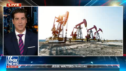 Jessie Watters 2022062x Primetime Gasoline Prices "Don't Complain" Fed Gasoline Tax Relief Gimmick