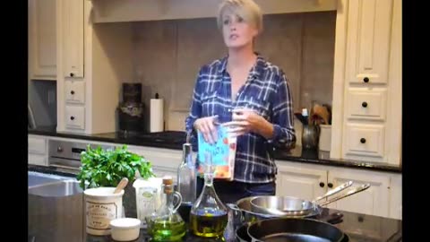 Cooking with Carrie Episode 1 - Prepping your kitchen for Cancer Prevention!