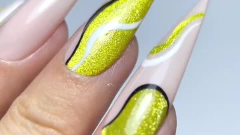 Astonishing 9D Cat Eyes Nail Art Best Fall Nail Design