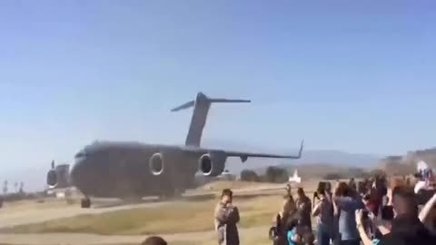 Boeing C17 GlobeMaster | Revese Thrust PushBack