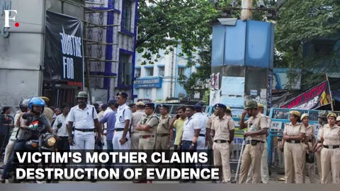 "CM Mamata Is Lying": Kolkata Doctor's Family Accuses Govt Of Offering Bribe | RG Kar Rape & Murder