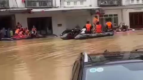 Roads look like lakes in Vietnam after devastating Super Typhoon Yagi