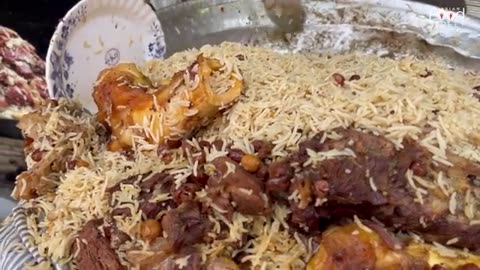 Huge Mountain of GOLDEN PULAO | Zaiqa Chawal Street Food in Peshawar | Asian Food Street