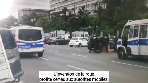 Police de Berlin, digne de vidéo gag, mais vrai