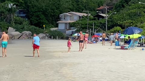 Sinta-se lá | Praia da Conceição, Bombinhas - SC