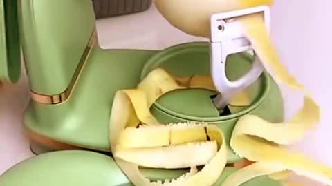 EZMO Apple Peeler